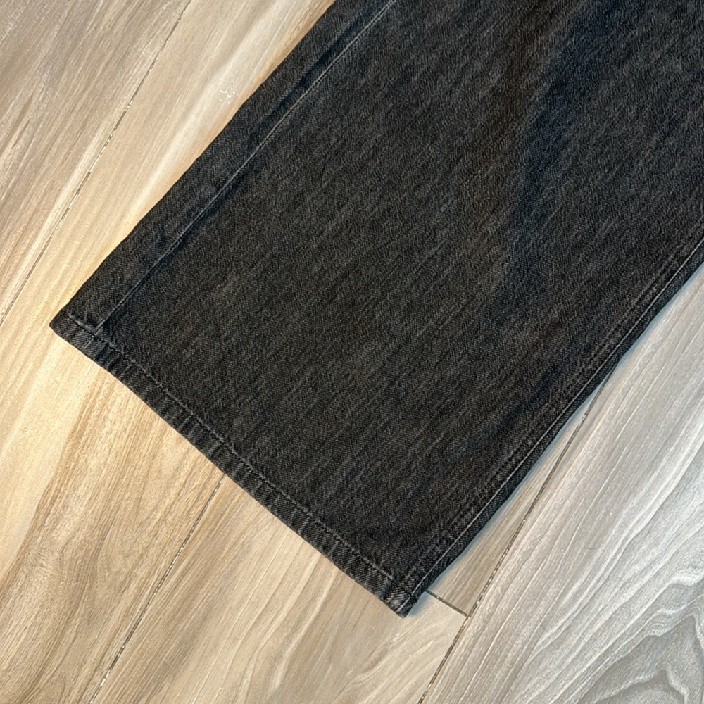 Alice and Olivia Jeans Size 29 - Picture 3 of 10